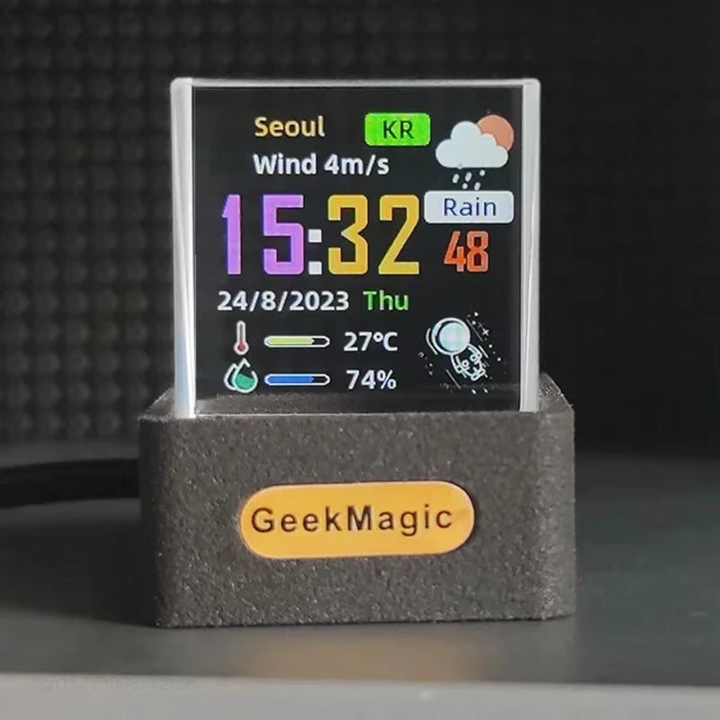 Crystal Cube Photo Display